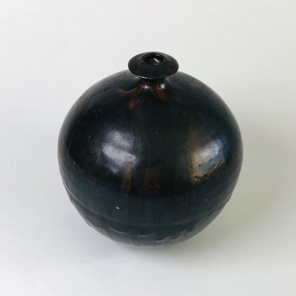 Stoneware Vase - Black and Bronze - Picture 2 of 4